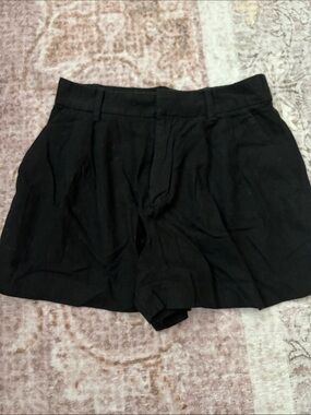 GAP Black 365 High-Waist Tailored Women's Shorts